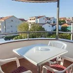Apartmán One-bedroom In Srima