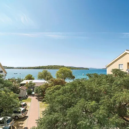 One-bedroom In 아파트 스리마