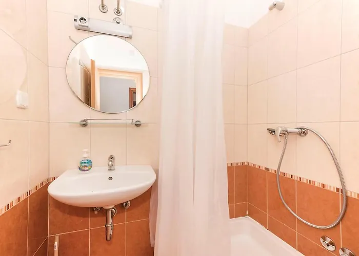 דירה One-bedroom In סרימה