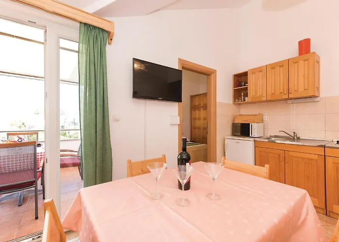 One-bedroom In דירה *