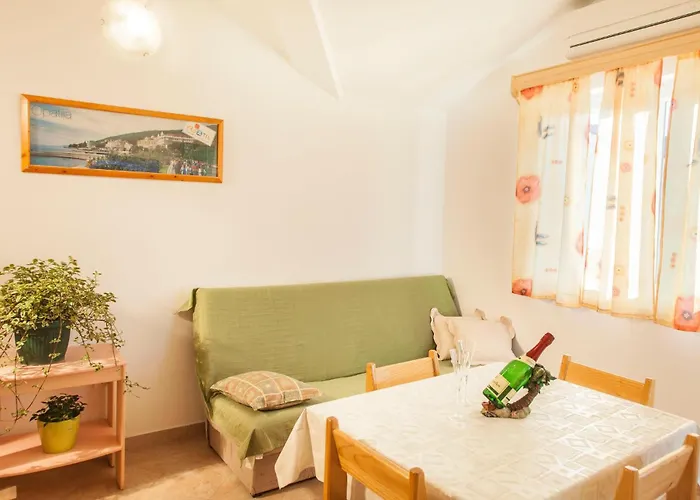 One-bedroom In דירה *