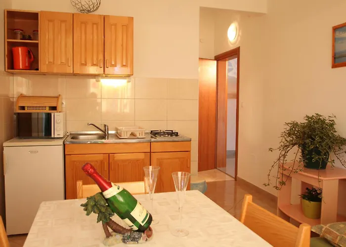 One-bedroom In סרימה